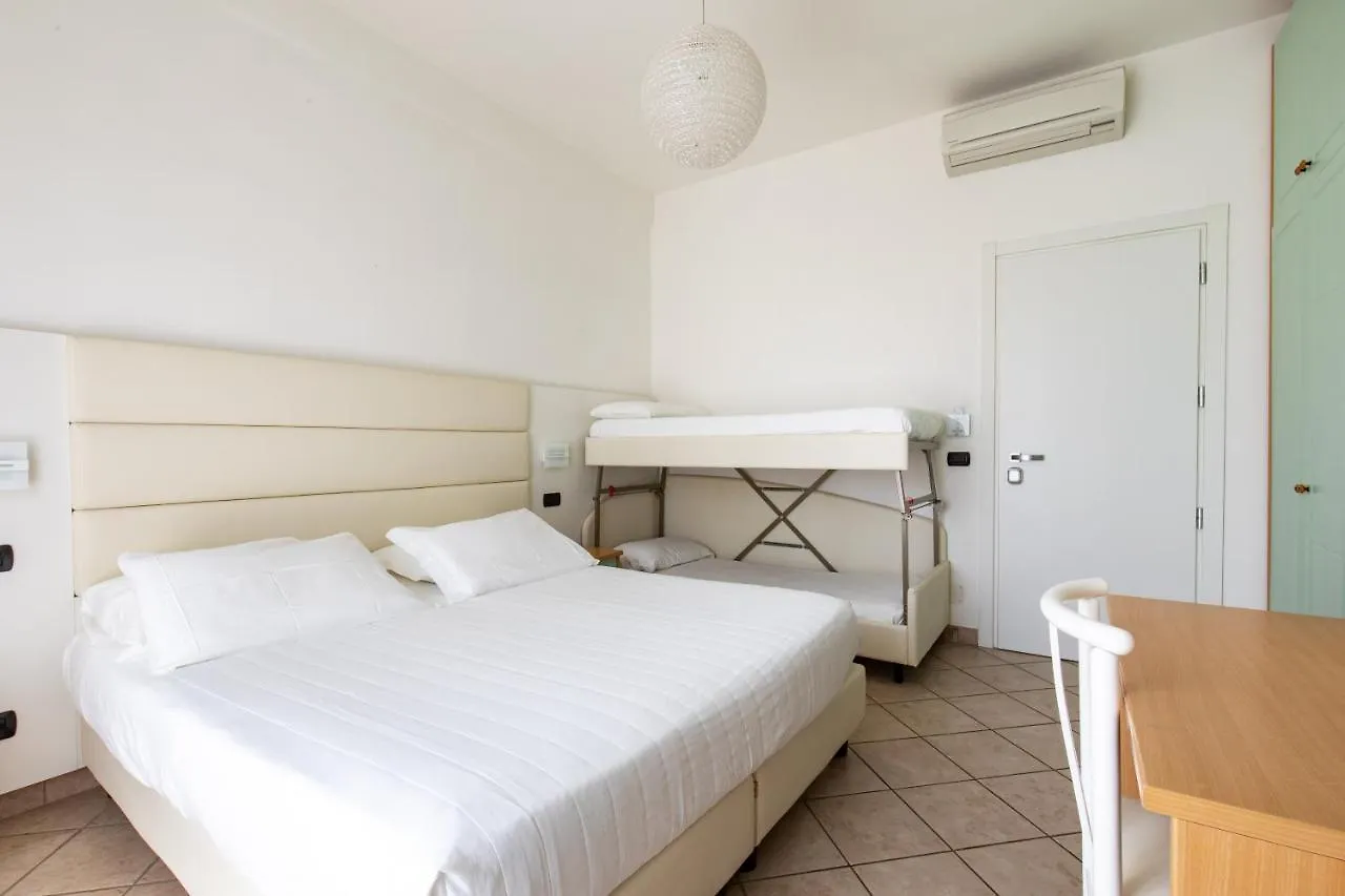Hotel Palos Rimini 3*,  Italien